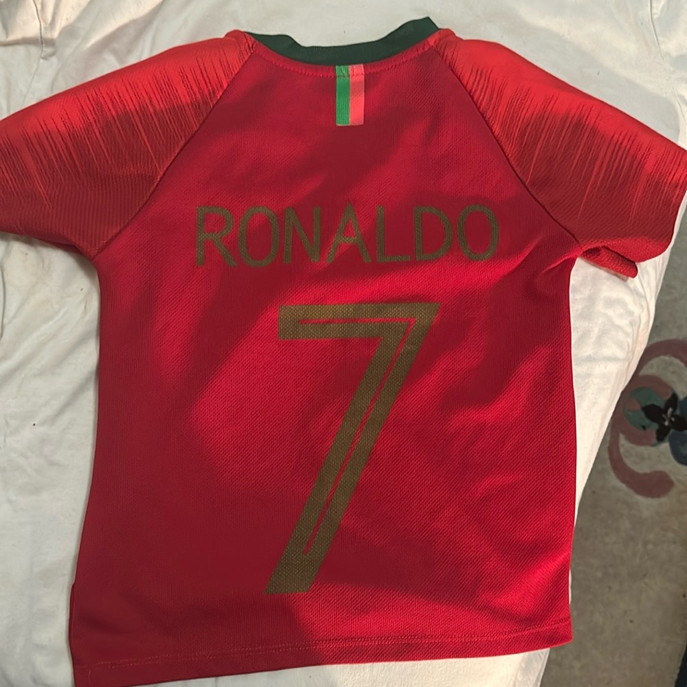 Cristiano Ronaldo kids jersey
